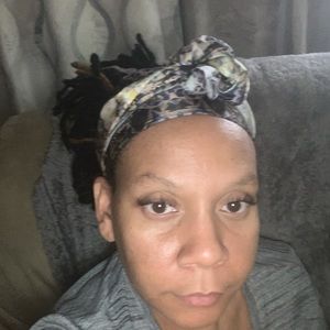 Meet your Posher, Lisetta